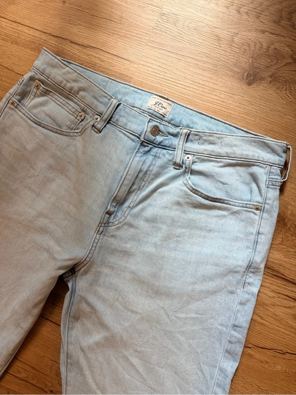 J. Crew 770 Straight-Fit Eco Stretch Jean in Sunfaded Sky Wash Size 34x32